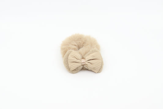 Fuzzy Bow Scrunchies