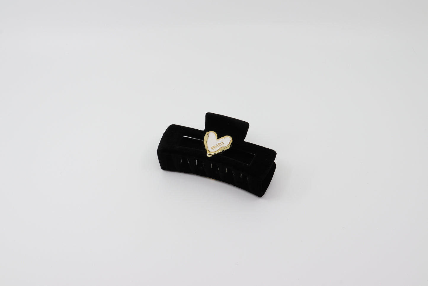 Heart Matte Hair Claw