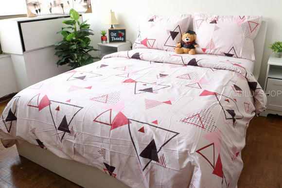 Light Pink Triangles - 4-Piece Duvet Cover Bedding Set
